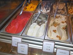 -VENCHI 闻绮(北京国贸商城店)