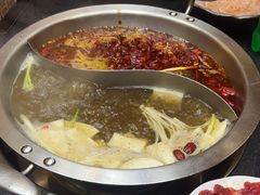 -沸炉重庆老火锅(军事博物馆店)