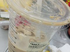 -瑞幸咖啡(宝华国际广场店)