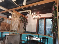-贵府酸汤牛肉火锅·贵州老字号(飞山街店)