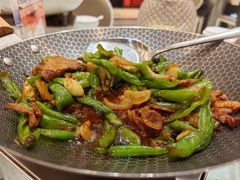 -辛香味烧鱼馆·非遗技艺·排骨红烧肉(光谷医药园店)