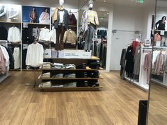 -优衣库(天津天河城店)