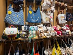 -泡泡玛特POPMART(世豪广场店)