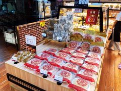 -蓝小轩蛋糕·面包(趣春店)