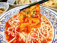 -李与白包子铺(桐梓林店)