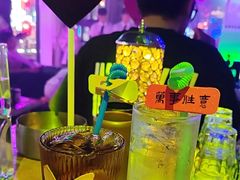 -喜鹊音乐酒馆(西街店)