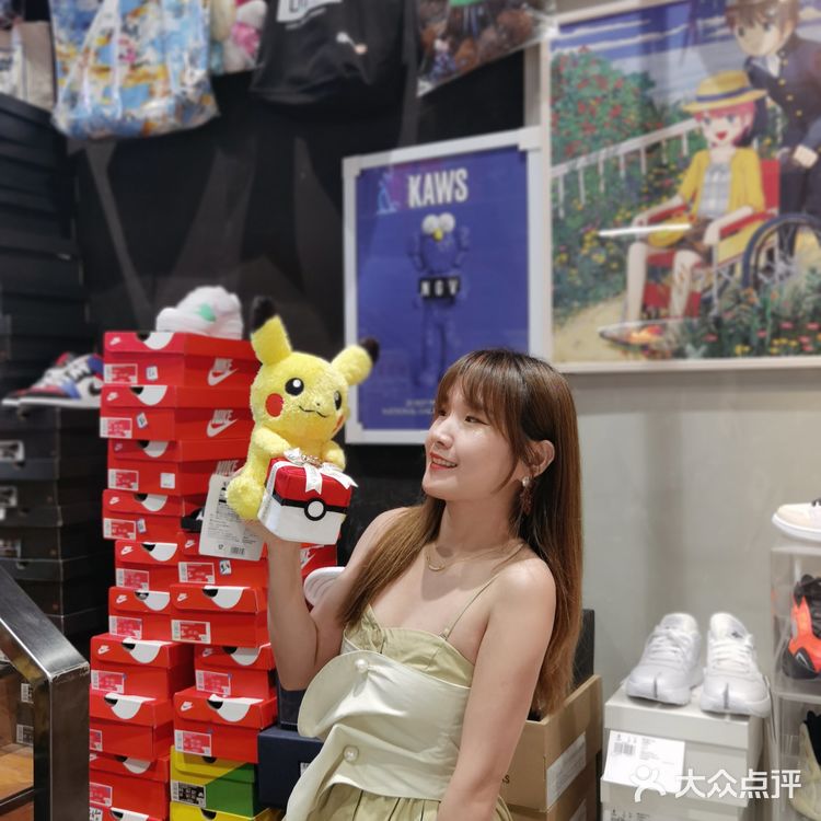 深圳最大‼️最全‼️潮牌买手集合店‼️