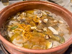 -菌海森林·非遗野生菌火锅(西山区滇池路摩根道店)