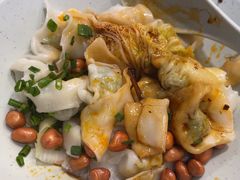 干拌红油馄饨-王春春鸡汤饭(上海中海环宇城店)