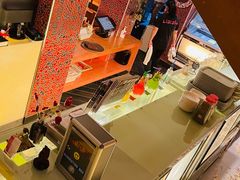 -Lia Cafe Bar Restaurant松山咖啡屋