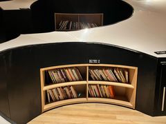 -涨巢·潮玩水疗局