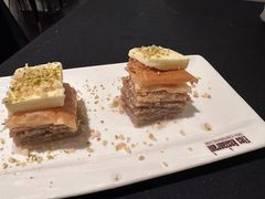 -Efes Turkish & Mediterranean Cuisine 艾菲斯餐厅(陆家嘴店)