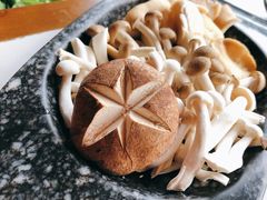 -哥老官重庆美蛙鱼头(虹口龙之梦店)