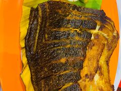 -明记烧鱼美味店