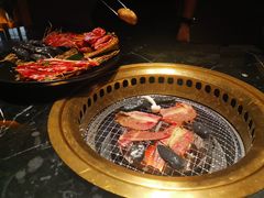 -山川小町·极番烧肉(新地假日广场店)