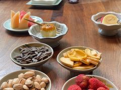 -梅间堂茶馆(绿地缤纷城店)
