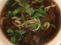 -清真吴记门钉肉饼·喜多利