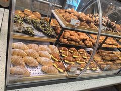 -巴黎贝甜(大宁国际商业广场店)