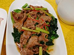 芥兰炒牛肉-潮人姐妹轩(海宁路店)