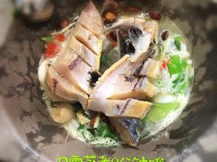 -姚记抚仙湖石锅鱼庄