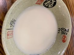 -禾诗夜市大饼油条(松江店)