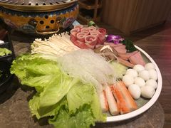 -三人行骨头王火锅(长寿店)