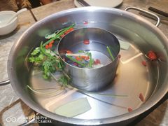 招牌斑鱼锅-丽江龙继斑鱼庄(罗宾森购物广场店)
