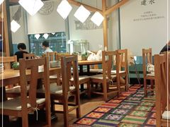 大堂-云海肴·汽锅鸡·云南代表菜(天山百盛优客店)