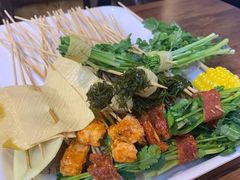 -签多多串串香火锅