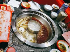 -醉董牛川派鲜肉自选火锅(烟台店)