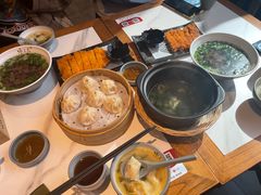 -馋三尺蟹粉小笼(人民广场店)