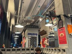 -方铲铲·成都板凳面(滨江银泰店)