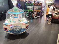 -反斗乐园π·电玩·高空拓展·蹦床(龙华天虹店)