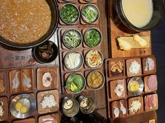 -银米·云南传统过桥米线(双廊黑金冠店)