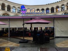 -王府井奥莱临潼小镇(临潼店)