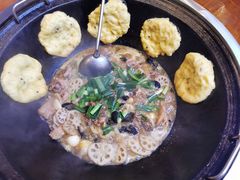 -曹丞相·地锅鸡·地锅鱼(武林店)