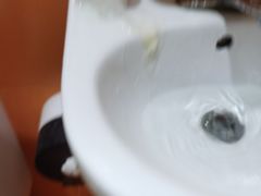 -99旅馆连锁(广兰路地铁站店)