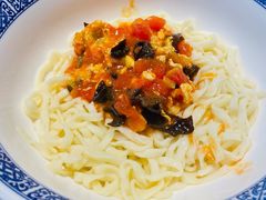 -肘子酥•天津一绝•特色捞面(德云社店)