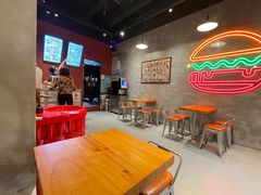 大堂-牛纽塔·牛人堡(群众路店)