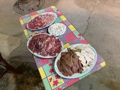 -华哥新鲜猪精品美食