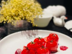 番茄脆菇沙拉-大董(福田皇庭中心店)