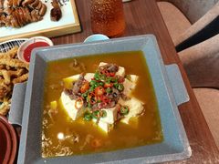 -有红鸡毛店·川菜(建设路店)