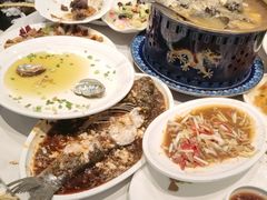 -华冠悠岚·庭院餐厅(青城后山店)