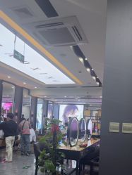 -藤野造型烫染·漂发