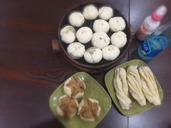 -舒小笼松针小笼包