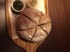 -恰餐厅及酒吧 CHAR Bar & Grill (北京丽都皇冠假日店)