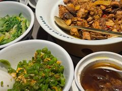 -山涧肴·湘味家肴(松岗满纷天地店)