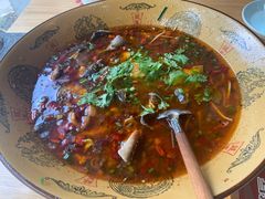 -自贡盐帮菜·玩辣餐厅(樱花园西街店)
