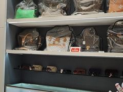 -美秀师·奢侈品护理维修保养(凯德商业中心)