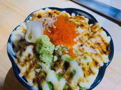 火炙牛油果三文鱼盖饭-久村和居